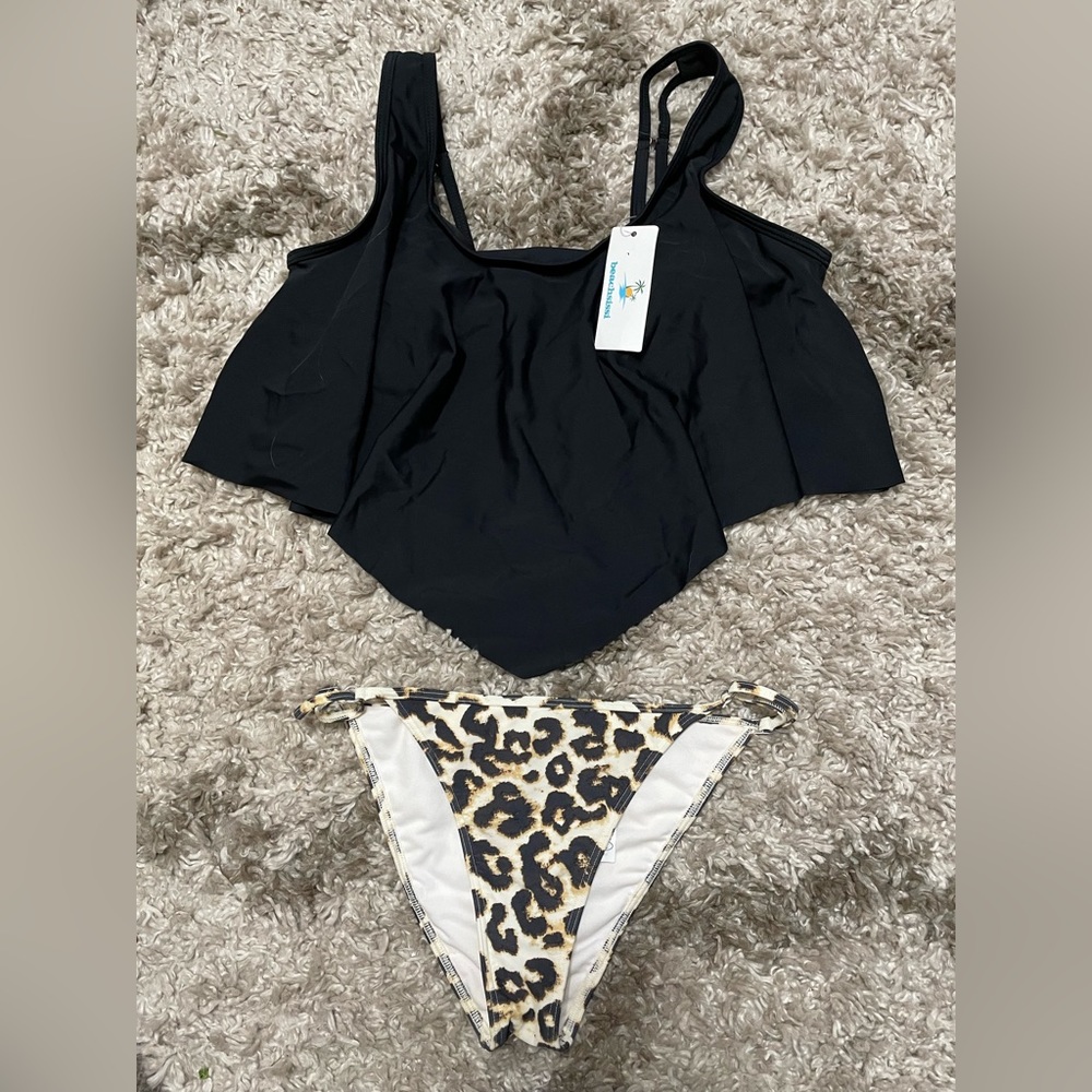 NEW Black Hankie Hem Swim Top & Abercrombie & Fitch Leopard Bikini Bottom